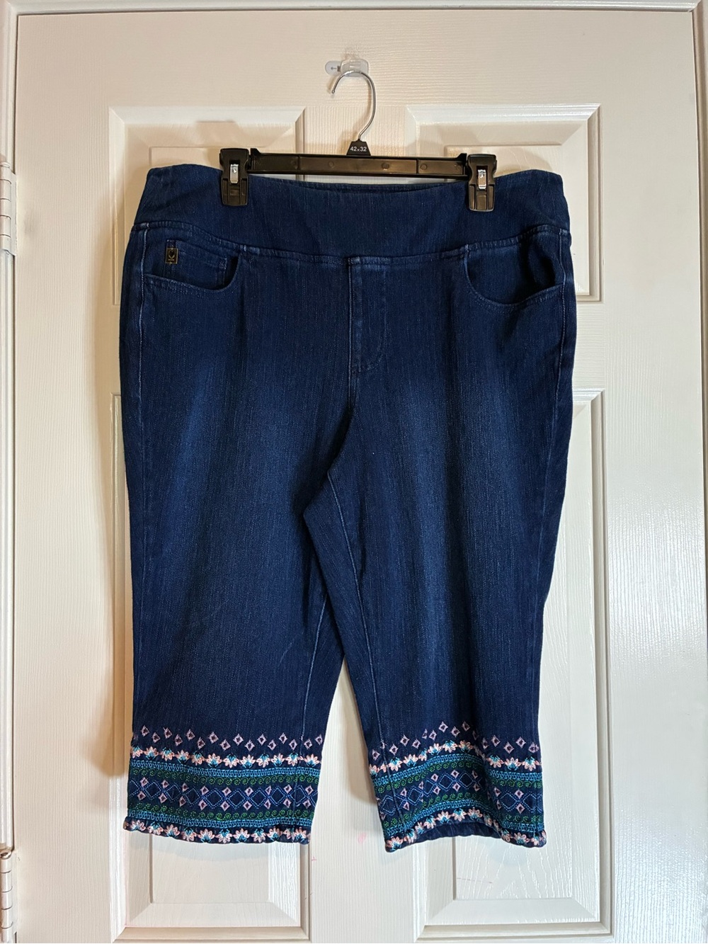 Belle by Kim Gravel Navy Cropped Jeans with Multicolor Embroidered Ankles